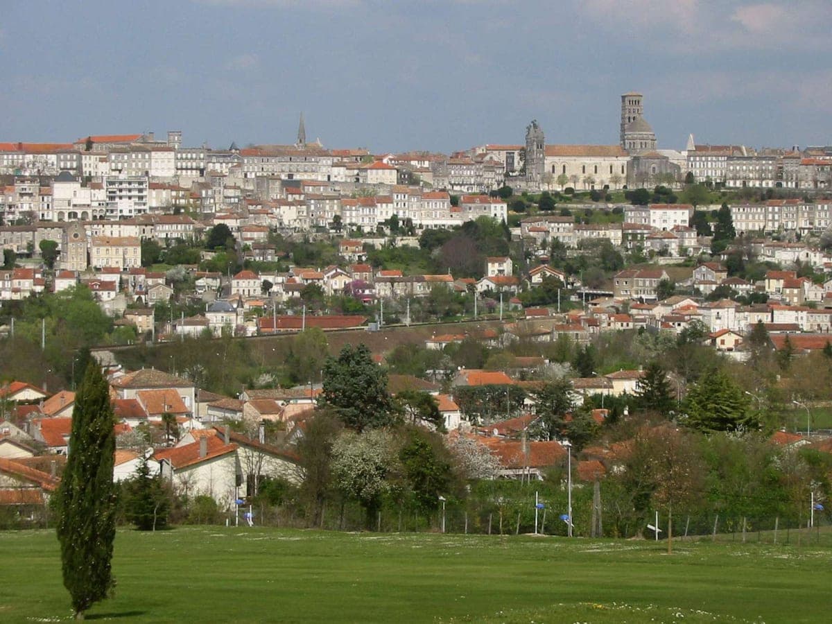 Angoulême (16000)