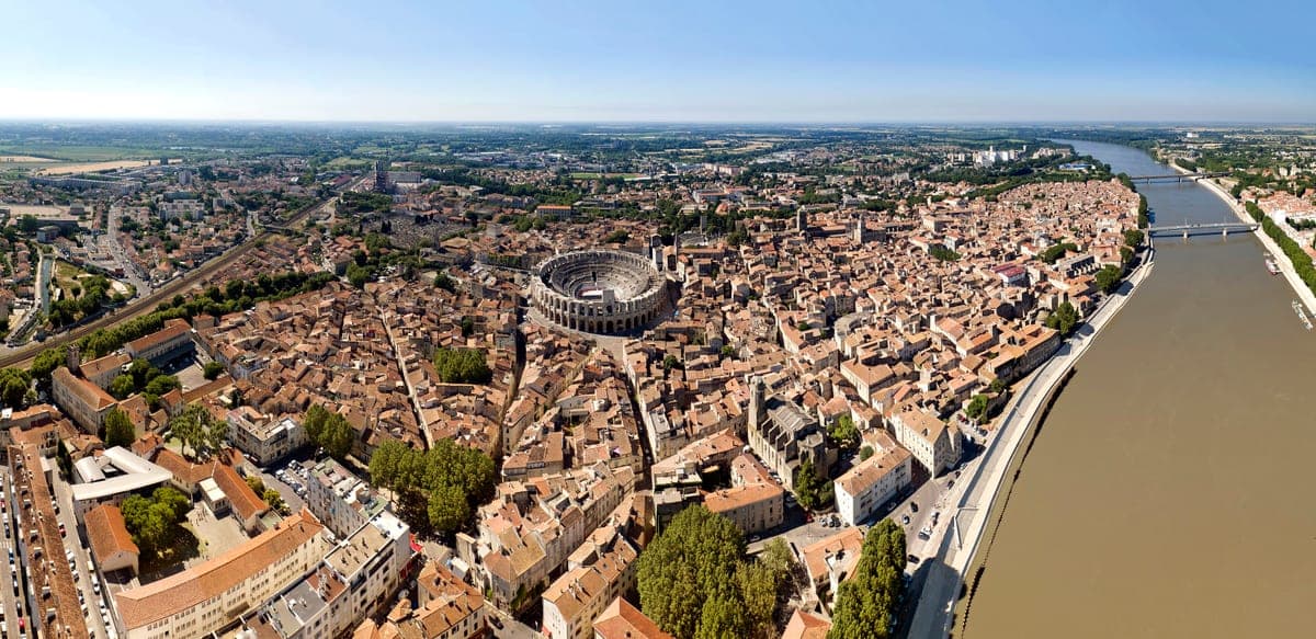 Arles (13104)