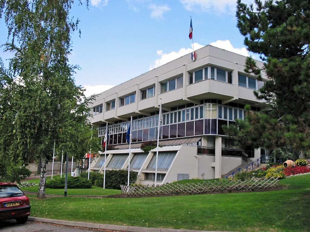 Aubergenville (78410)