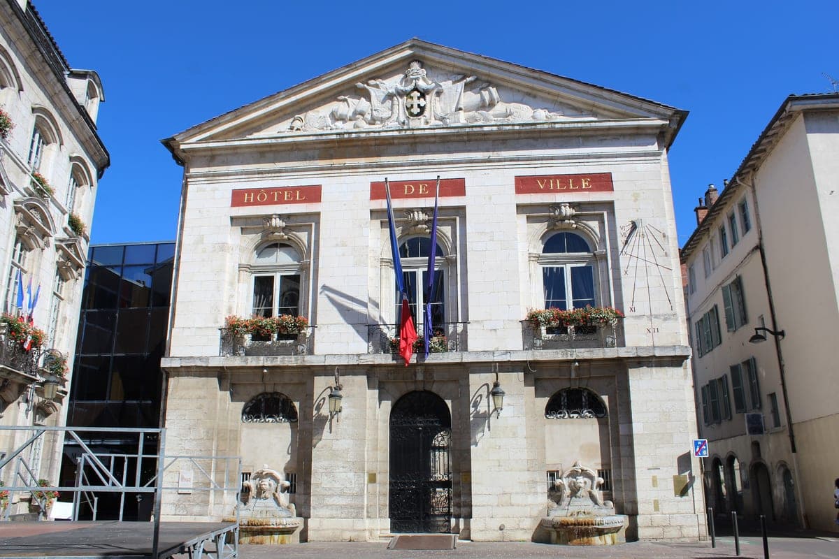 Bourg-en-Bresse (01000)