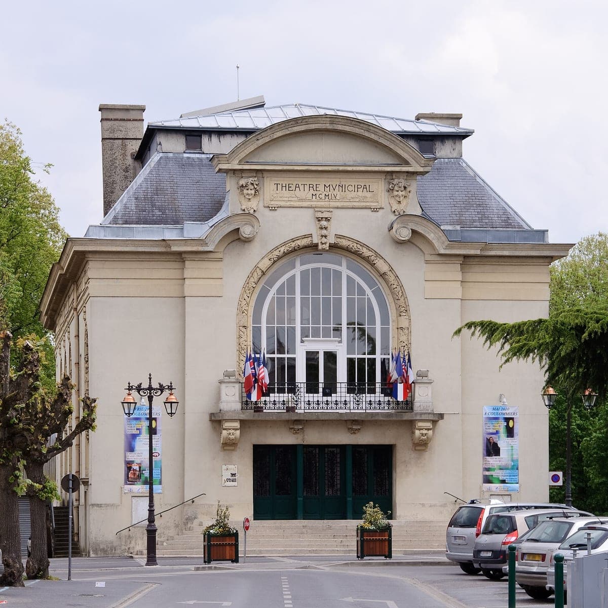 Coulommiers (77120)