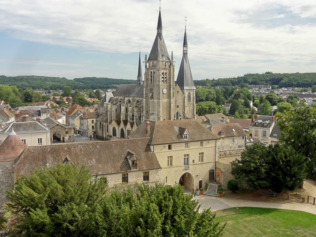 Dourdan (91410)