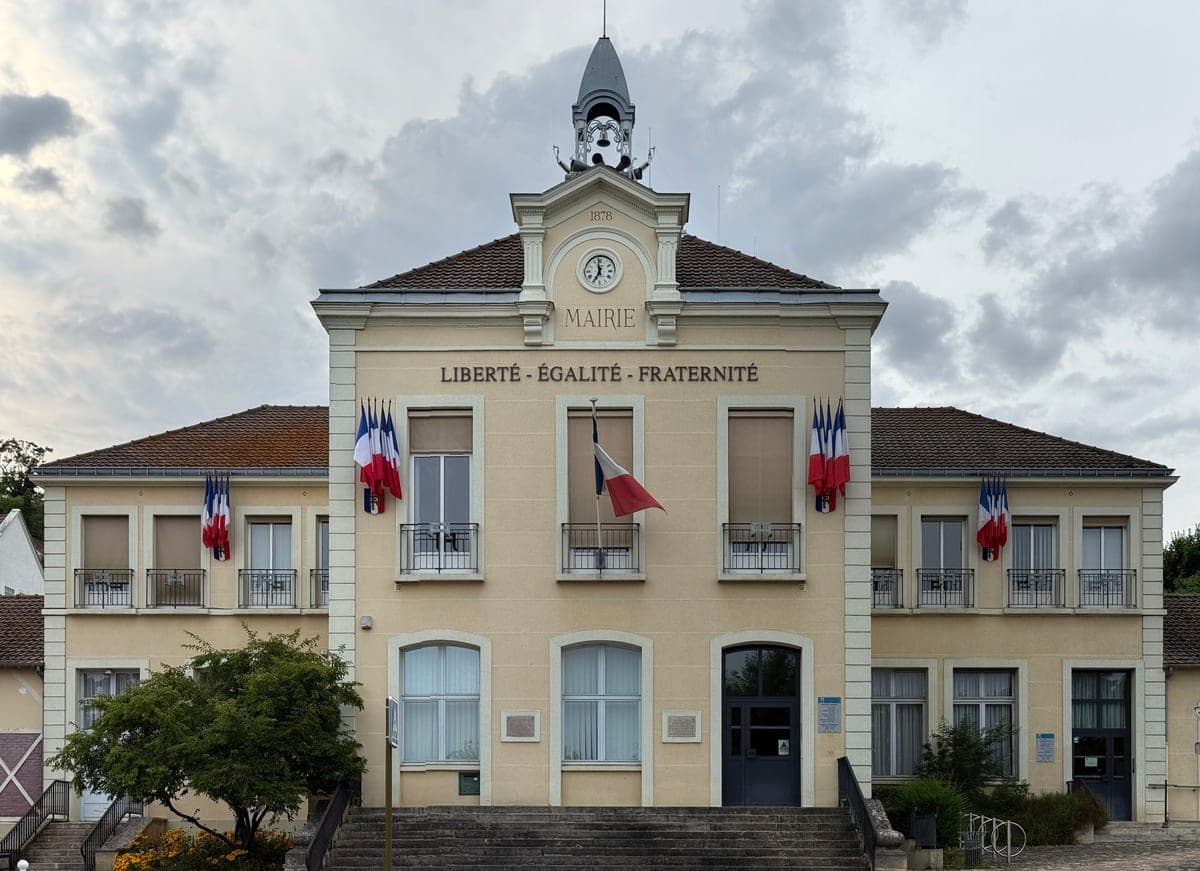Le Mesnil-le-Roi (78600)