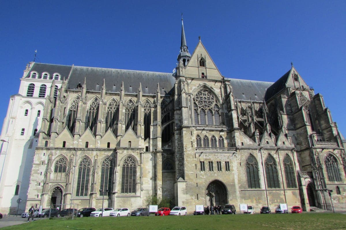 Saint-Quentin (02100)