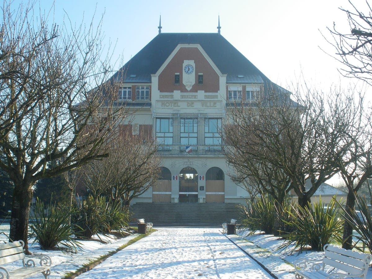 Sainte-Geneviève-des-Bois (91700)